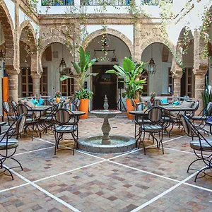 riad-al-madina.essaouirahotels.net/