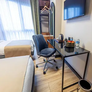 Lenora Airport & Istanbul Airport Hotel Arnavutkoy